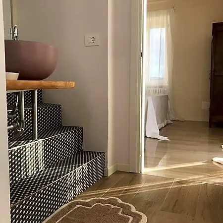 Corte Viviani Oda ve Kahvaltı Carzago Riviera